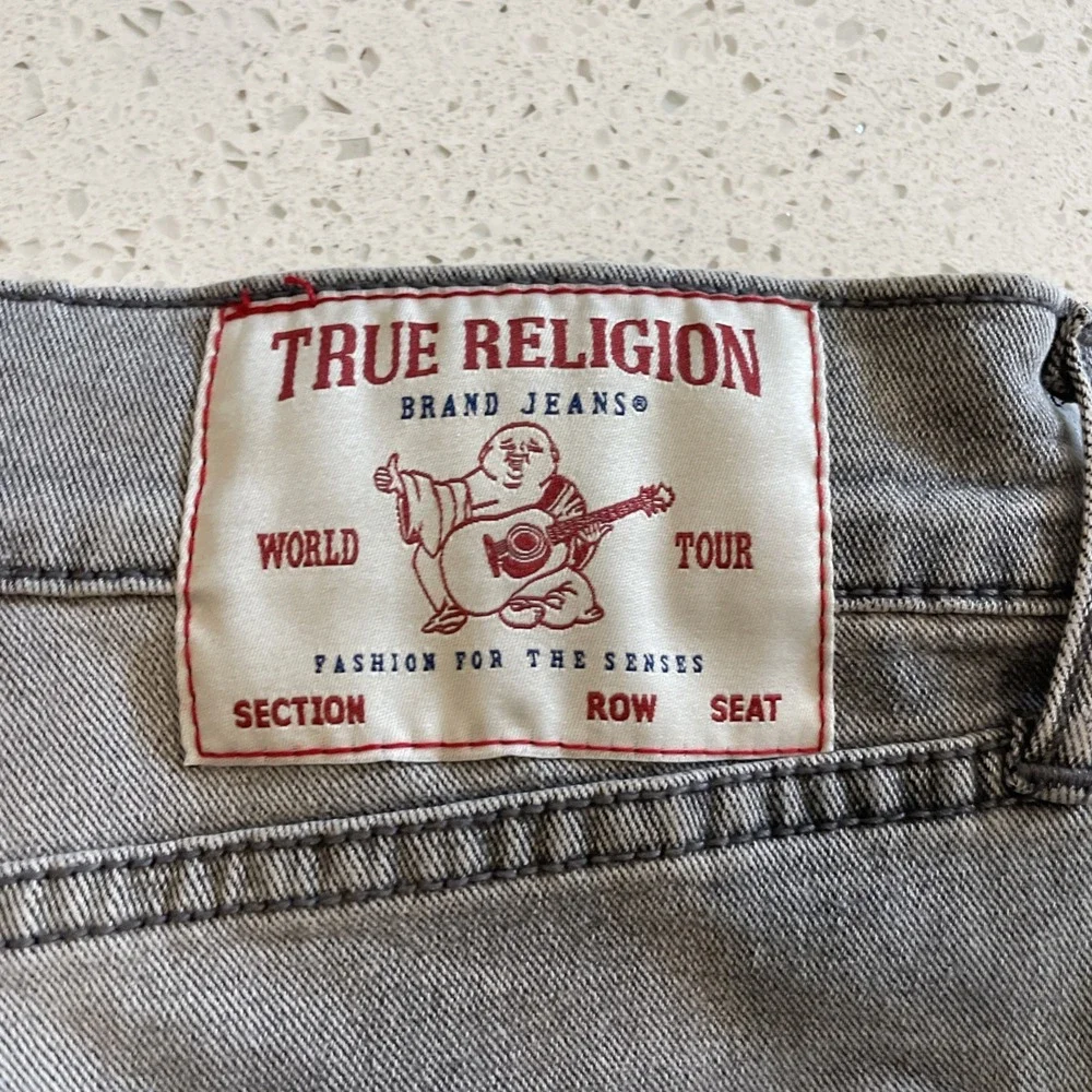 True Religion Jeans Mens Size 33x32 Gino Relaxed Slim Black Denim Rinse Black